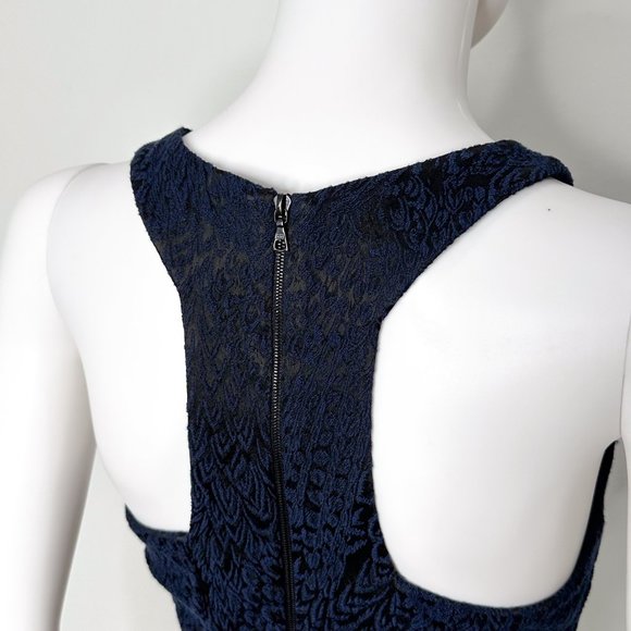 Intermix Embossed Textured High Neck Princess Seam Crop Blouse Top Navy Black - Picture 10 of 12